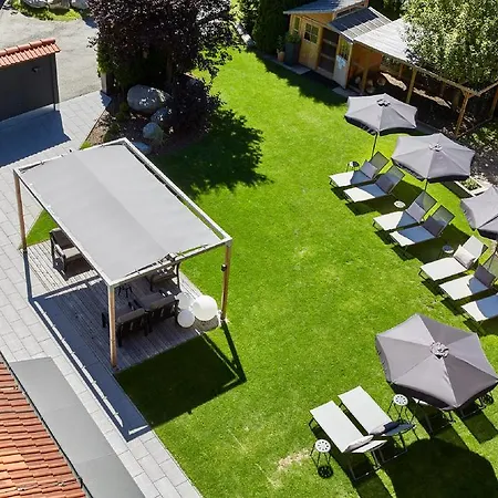 Der Gruene Baum Mountain Boutique 4*