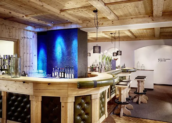 Der Gruene Baum Mountain Boutique