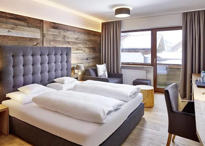 Hotell Der Gruene Baum Mountain Boutique 4*