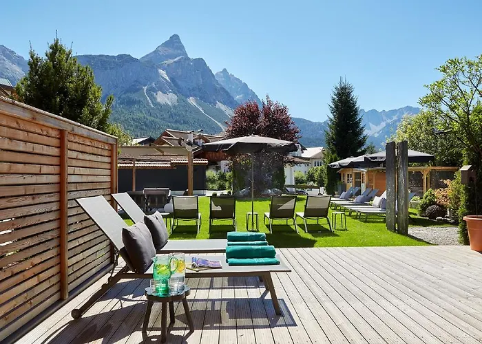 Der Gruene Baum Mountain Boutique