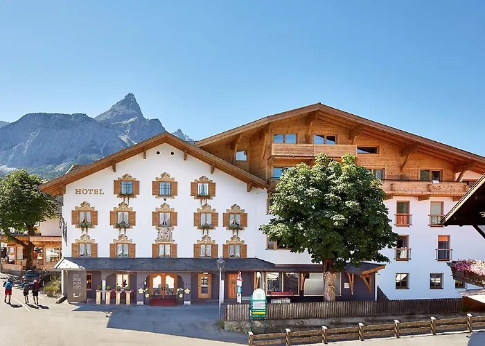 酒店 Der Gruene Baum Mountain Boutique 4*